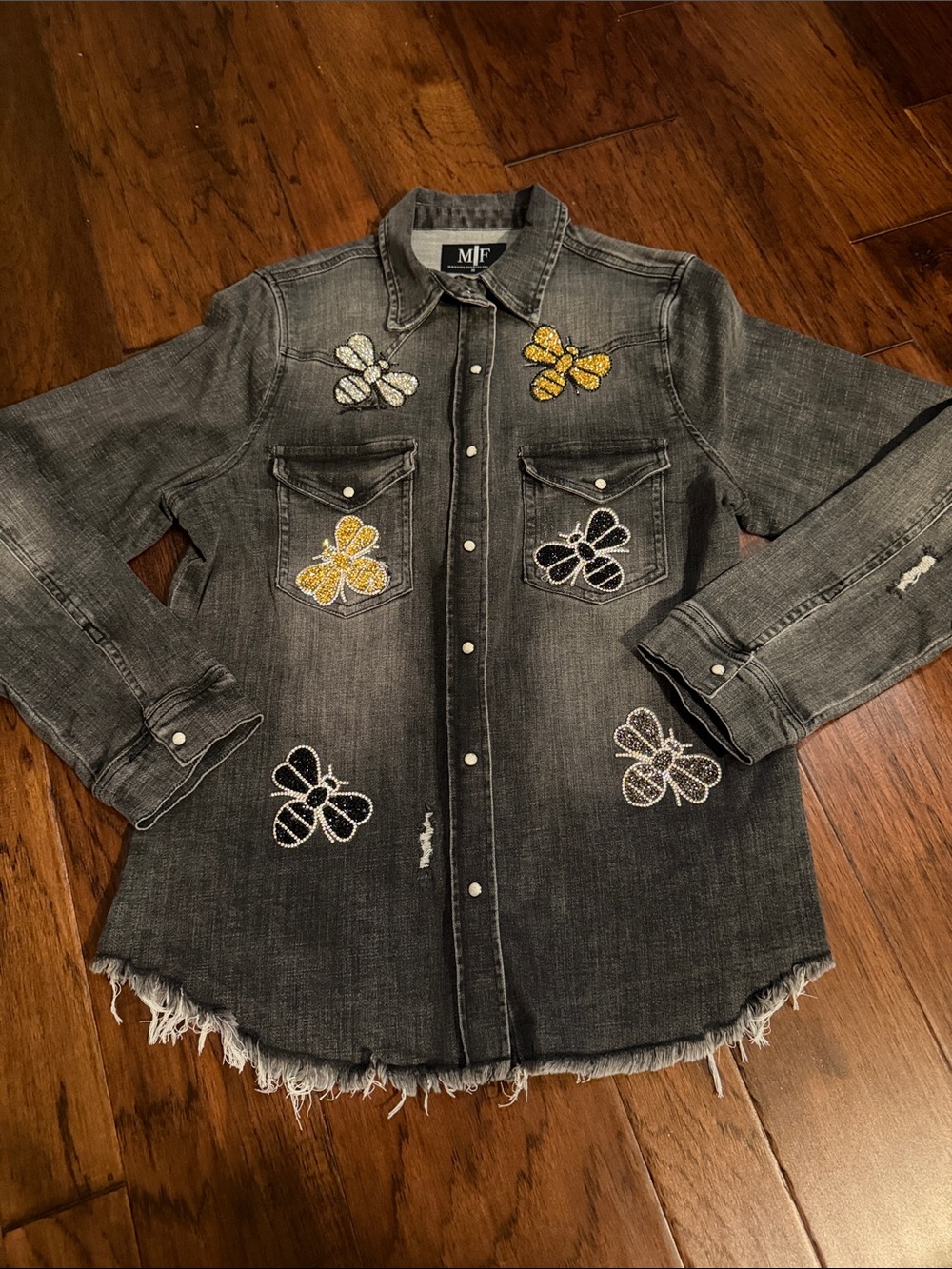 Women's Gray Embellished Distressed Denim Jacket with Bee Motifs